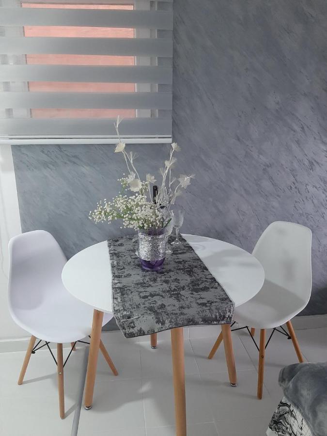 Cozzy Apartment Near The Aiport Podgorica Eksteriør bilde